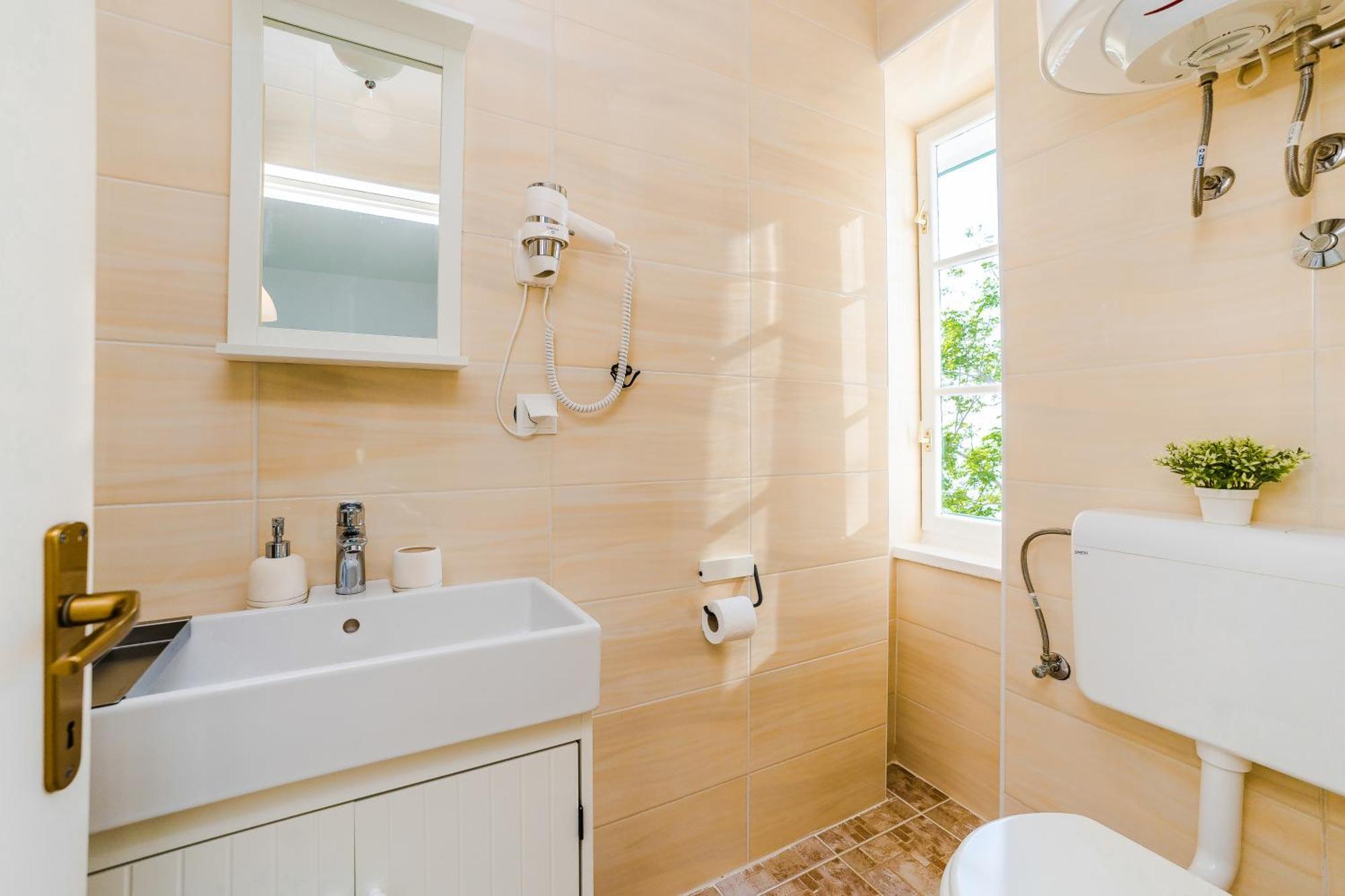 ルン House For Rent "Figurica" Lunヴィラ エクステリア 写真
