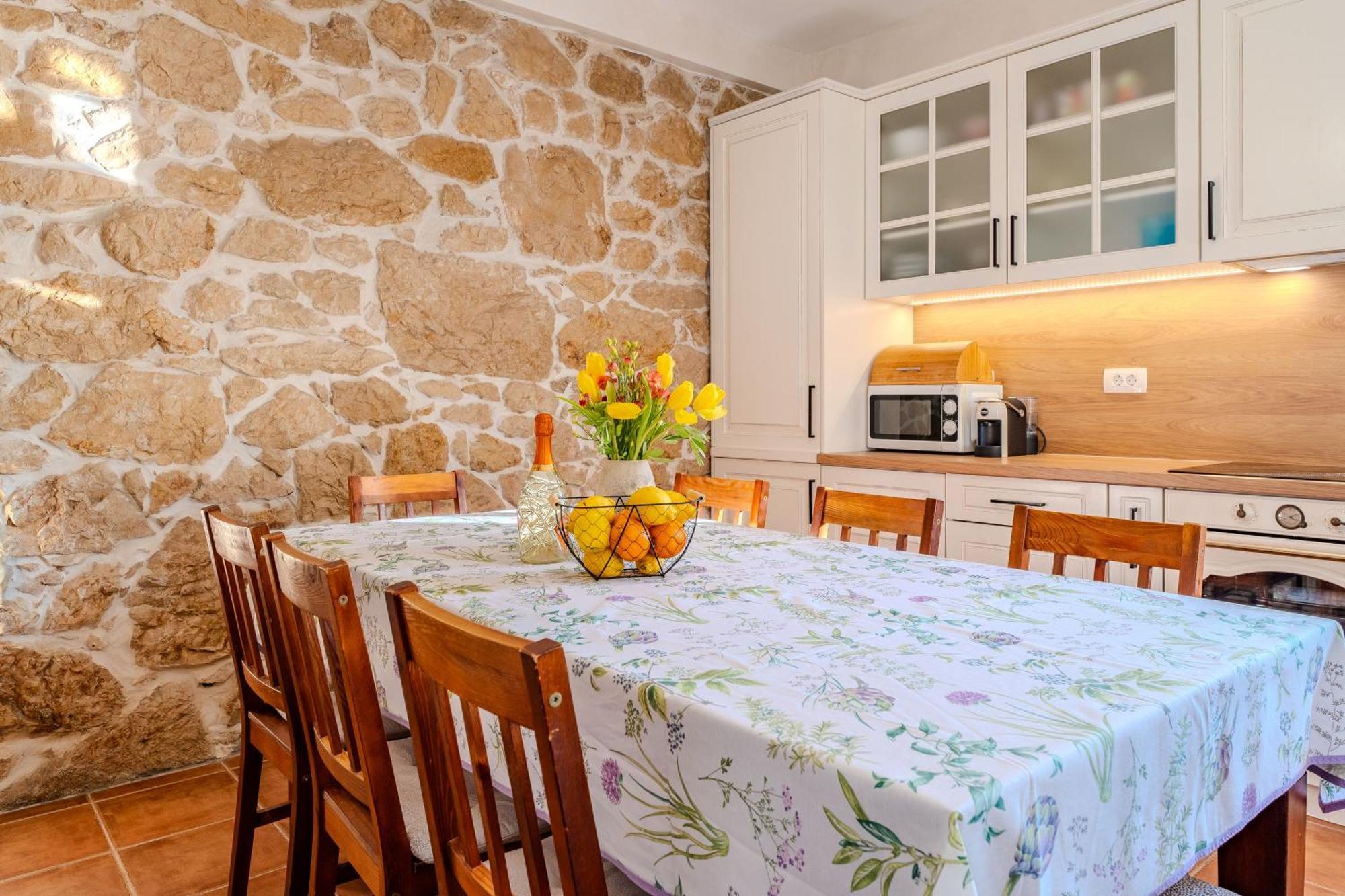 ルン House For Rent "Figurica" Lunヴィラ エクステリア 写真