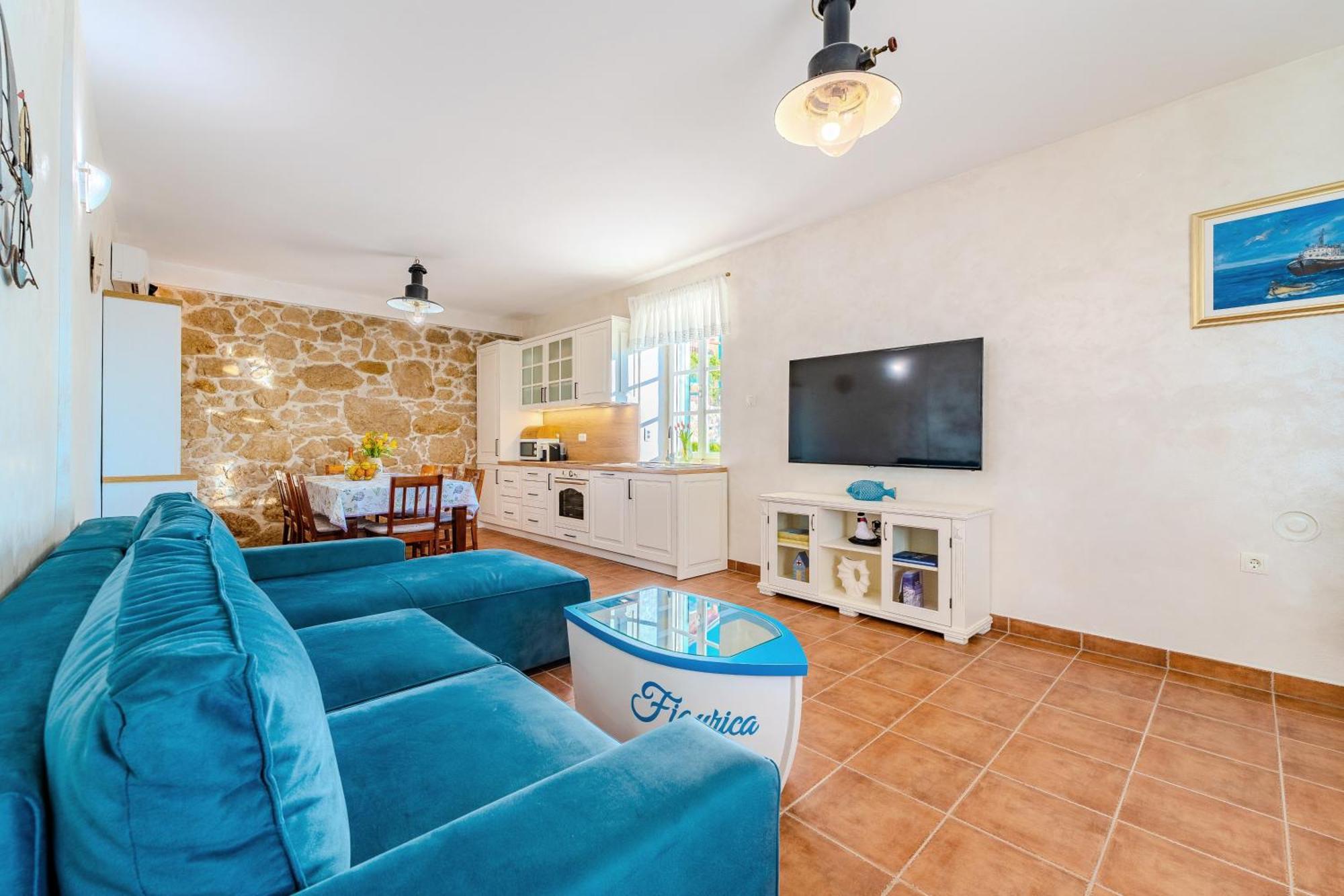 ルン House For Rent "Figurica" Lunヴィラ エクステリア 写真